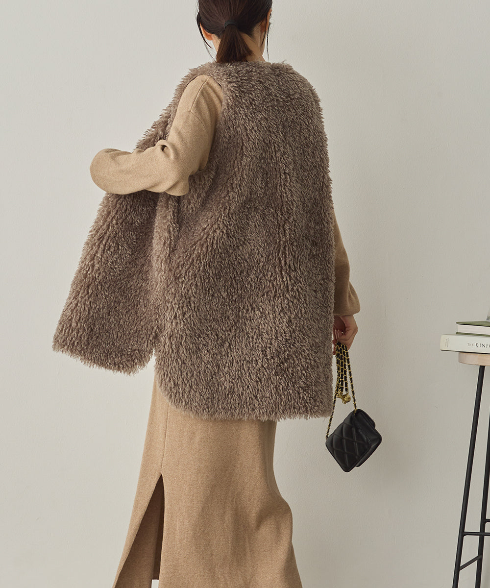 プードルファーリバーシブルロングベスト[1325-9006]