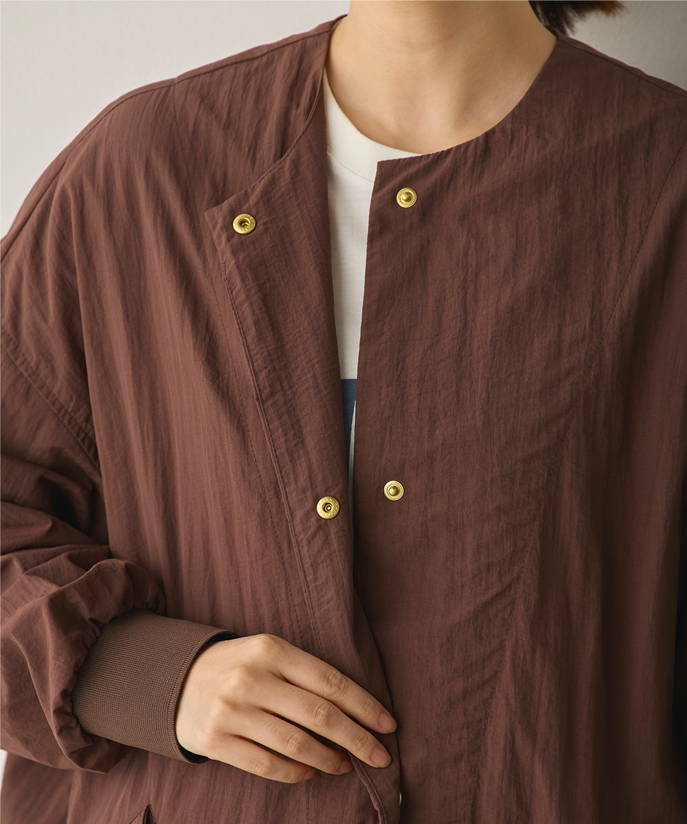 撥水加工ナイロンノーカラー裾ドローコードブルゾン[1325-9010]