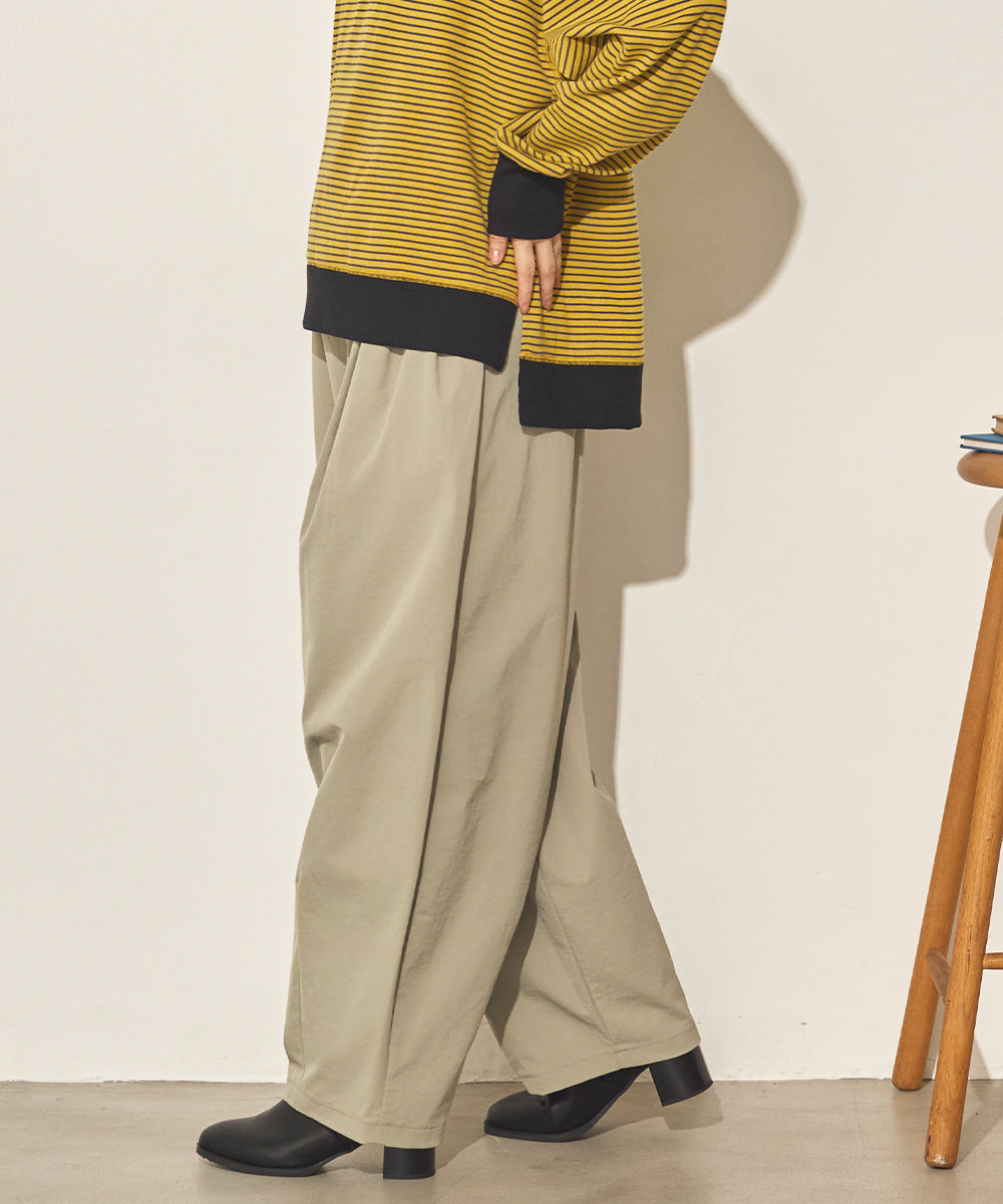 撥水シワ加工 ストレッチタックワイドコクーンパンツ[31211-1136]