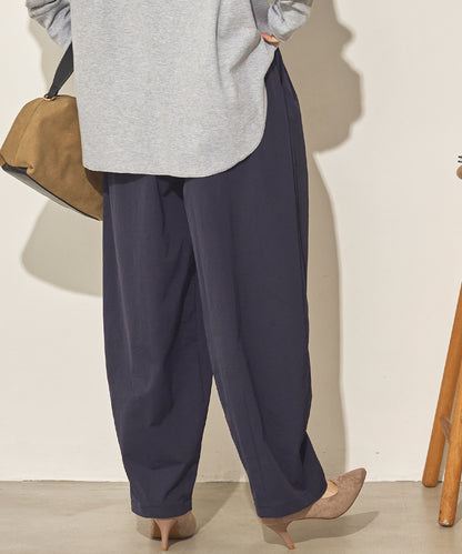 撥水シワ加工 ストレッチタックワイドコクーンパンツ[31211-1136]